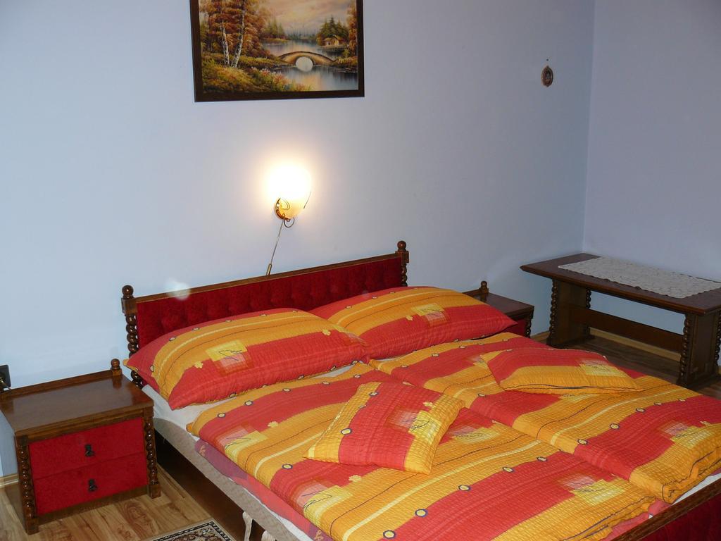 Zsuzsi Apartman Залакарош Екстер'єр фото