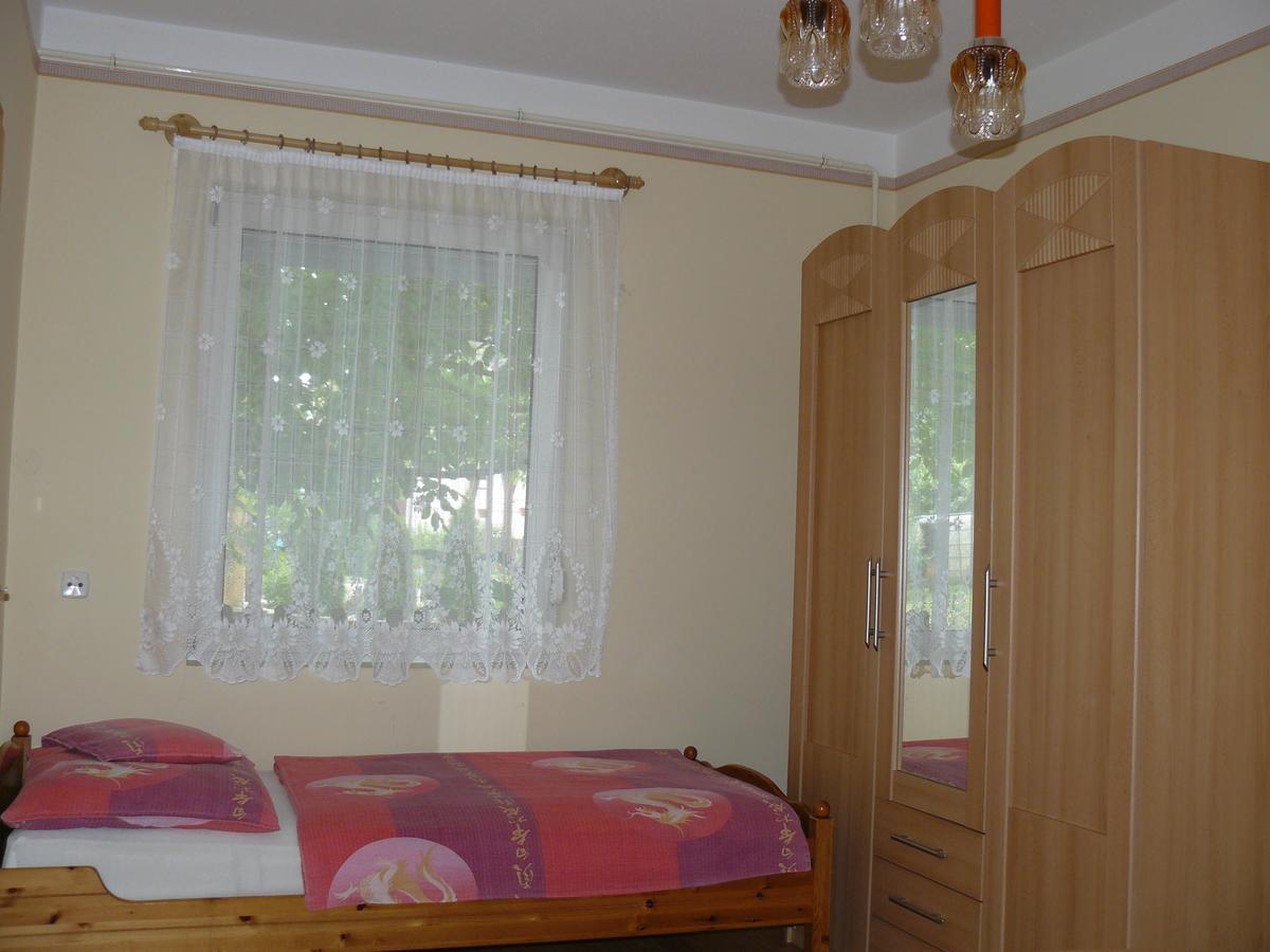 Zsuzsi Apartman Залакарош Екстер'єр фото
